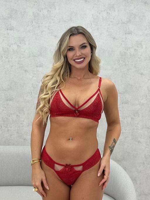 Conjunto Vermelho Bralette com Cinta-Liga